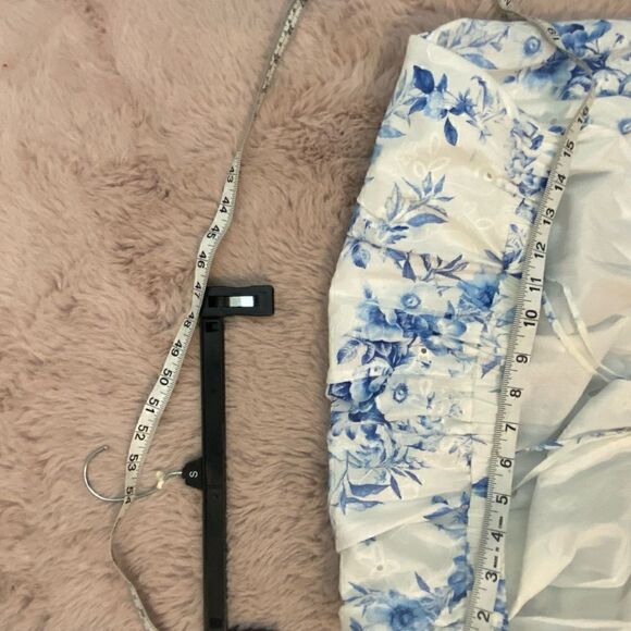 One 33 Social Print Eyelet Floral Maxi Dress Size 4 - Picture 11 of 14